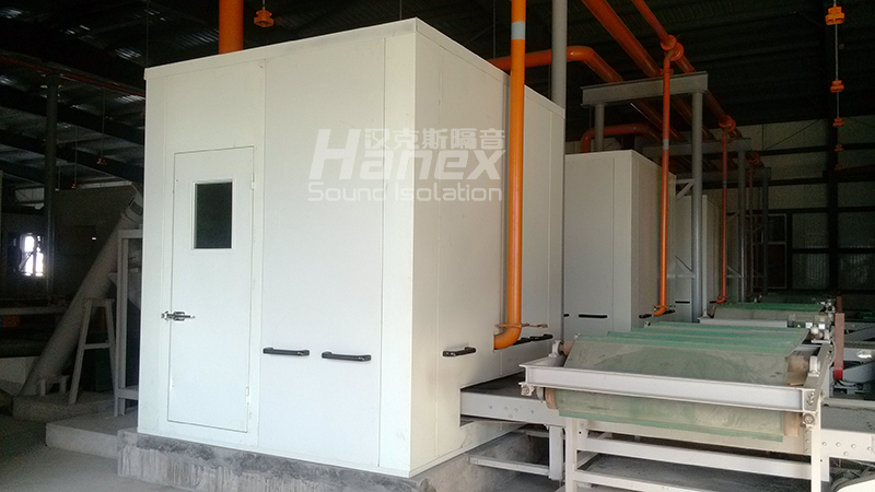 破碎機(jī)噪音大怎么解決？推薦安裝破碎機(jī)隔音罩